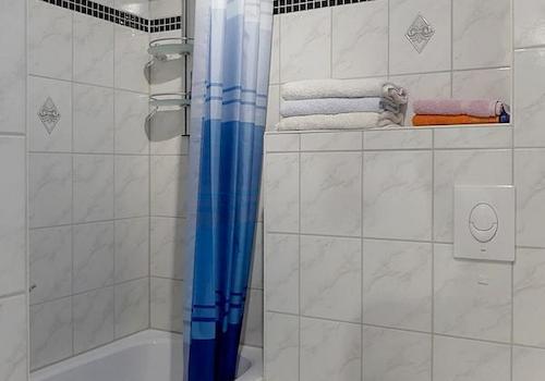 Sitzdusche im Bad