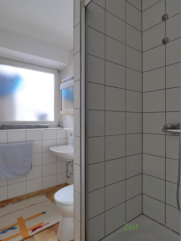 Dusche im Bad