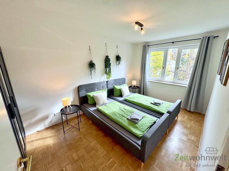 Blick ins Schlafzimmer