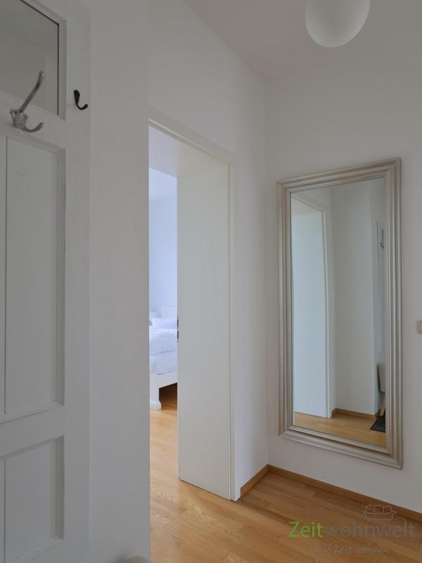 kleiner Wohnungsflur