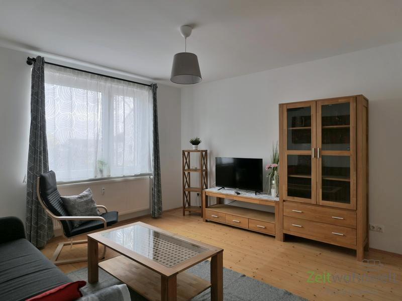 Blick ins Wohnzimmer