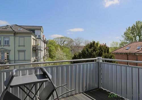 sonniger Balkon