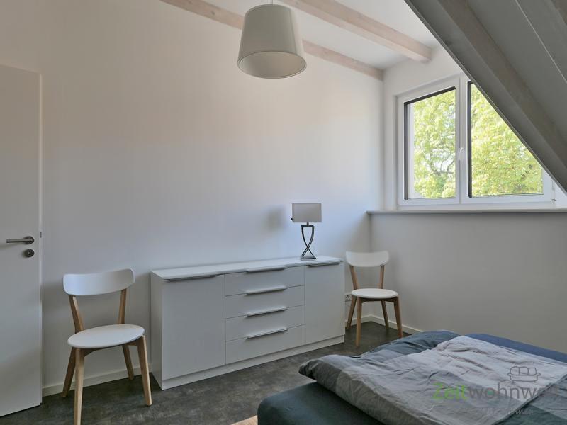 Blick ins Schlafzimmer