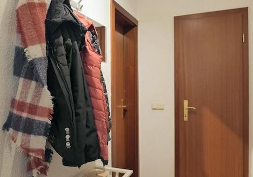 kleiner Wohnungsflur