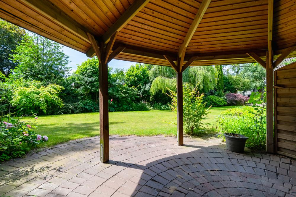 Überdachte Terrasse