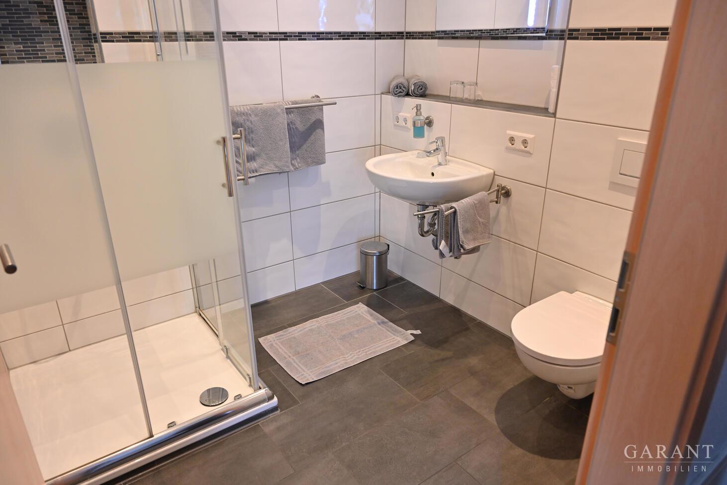 Apartmenthaus Badezimmer .