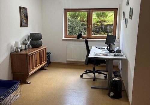 Büro UG