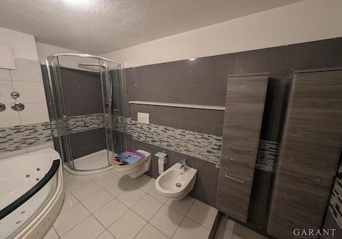 Badezimmer B3