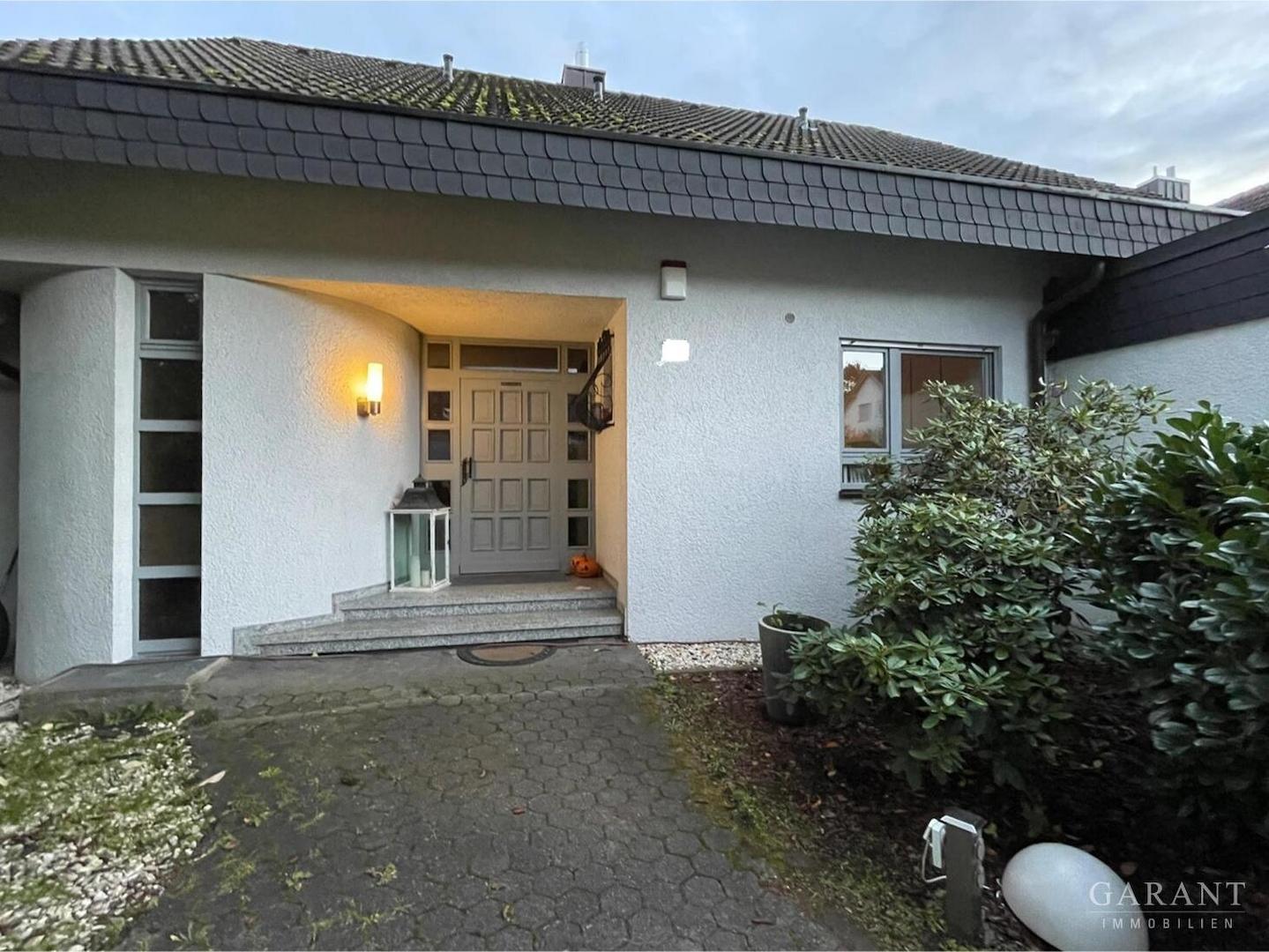 Haus Front