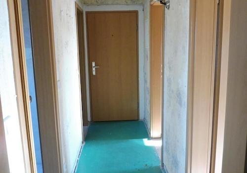 08-Wohnungsflur