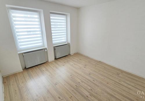 Arbeits- und Kinderzimmer