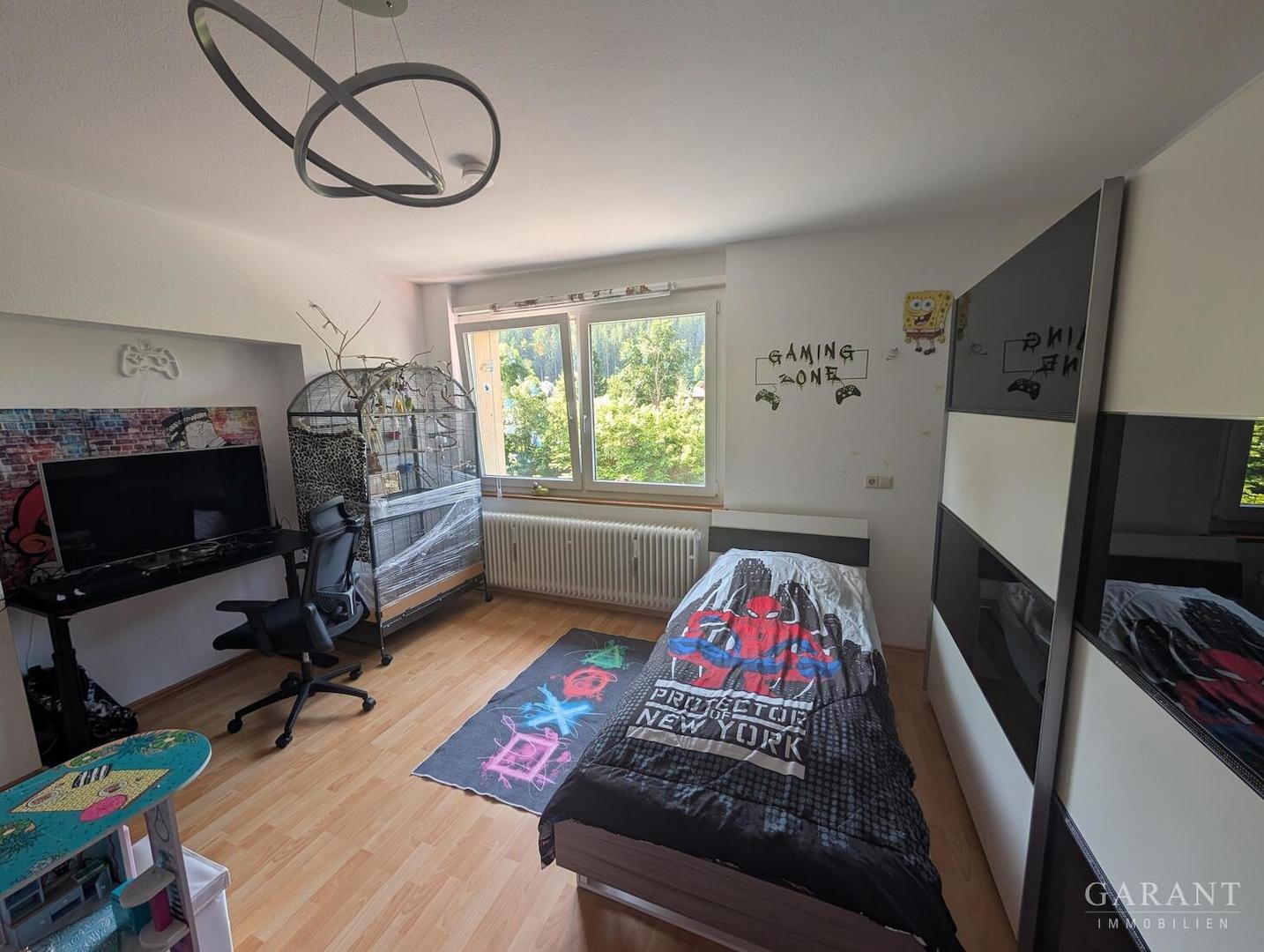 Zimmer 2 2. OG B1