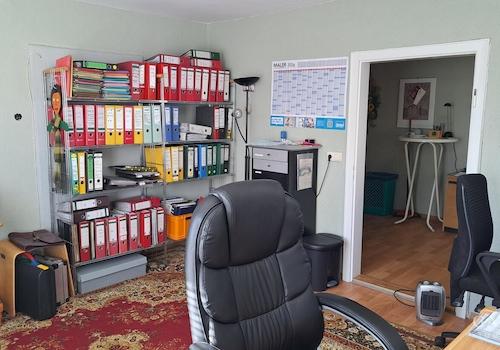 das helle Büro