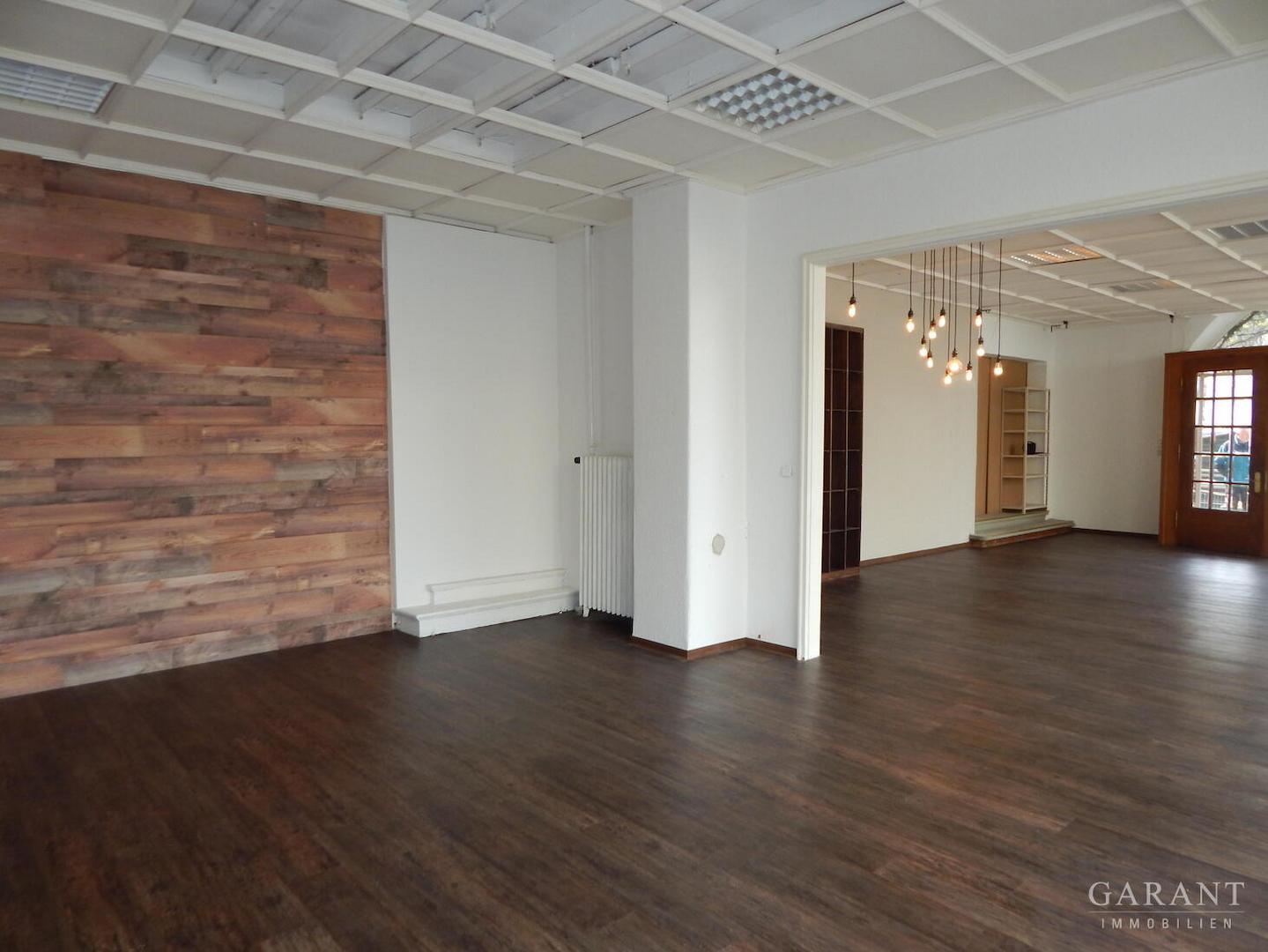 Büro im EG