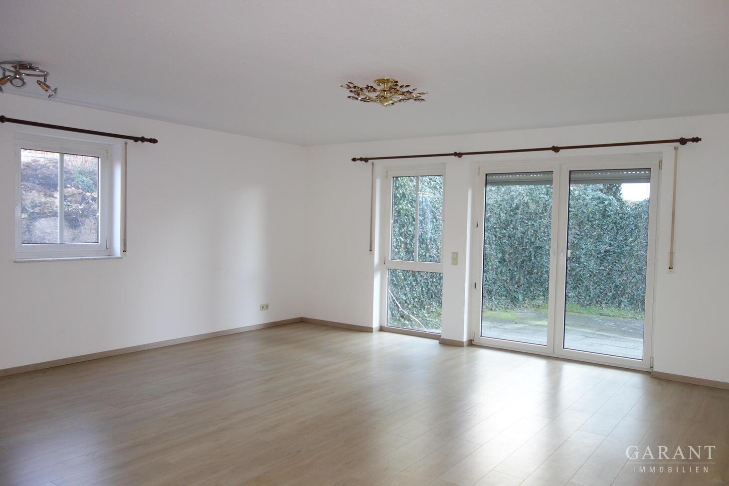 Wohnen mit Zugang Terrasse