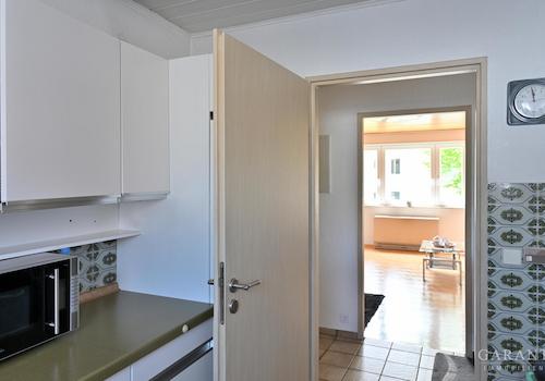 Küche Blick zuim Wohnzimmer