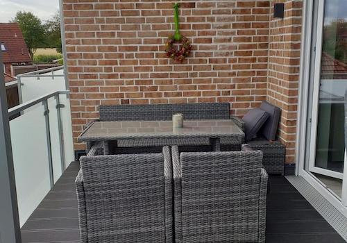 Teilweise Überdachter Balkon