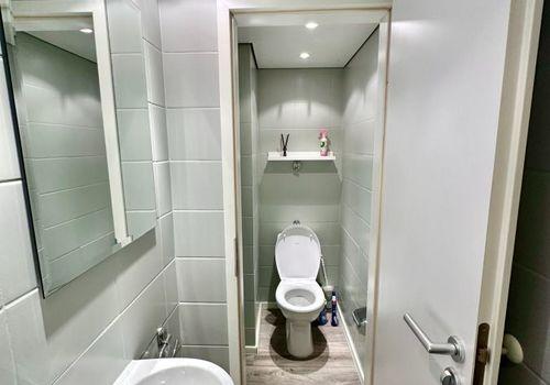 1. OG WC