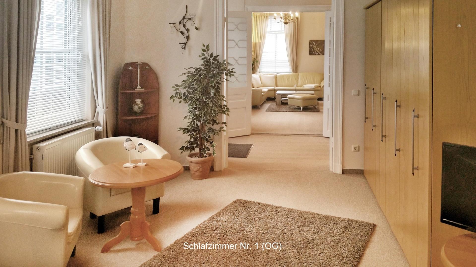 Große Räumlichkeiten im OG