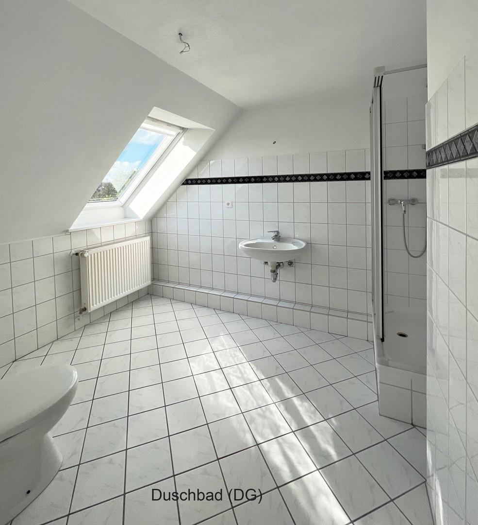 Duschbad im Dachgeschoss