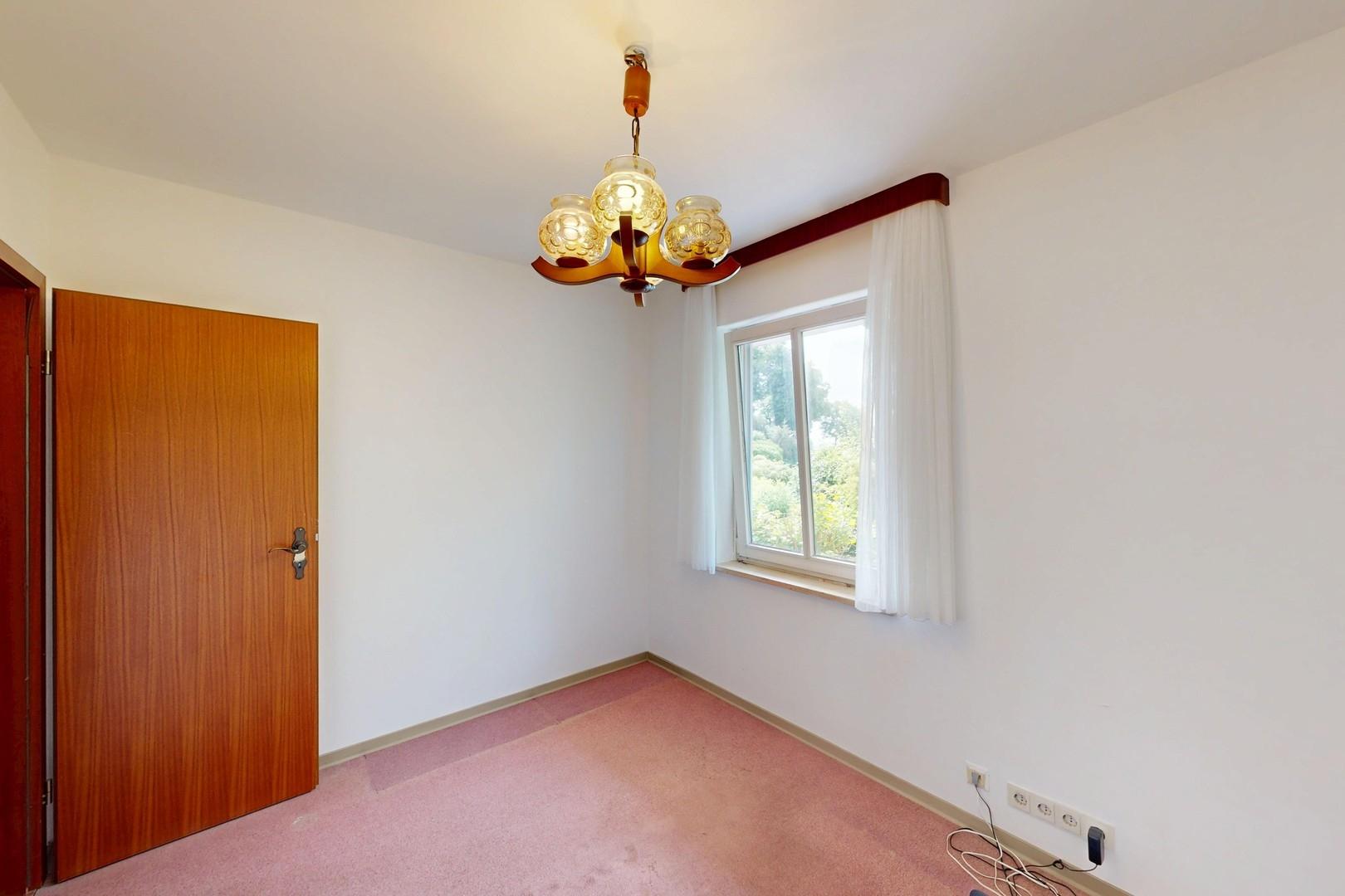 Schlafzimmer 3  EG