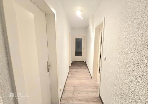 Flur zum Wohnzimmer