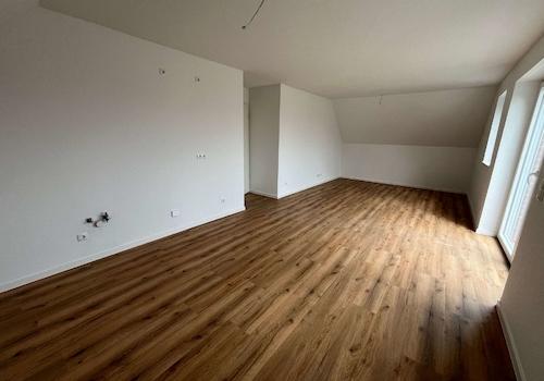 Wohnzimmer offene Küche