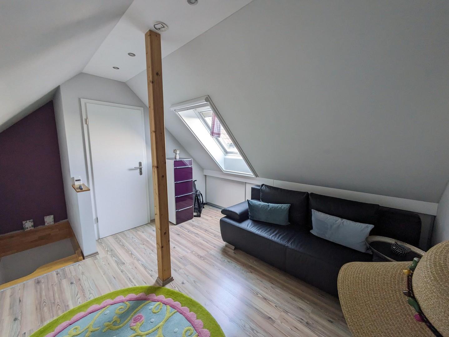 Ankleidezimmer, Blick auf HWR