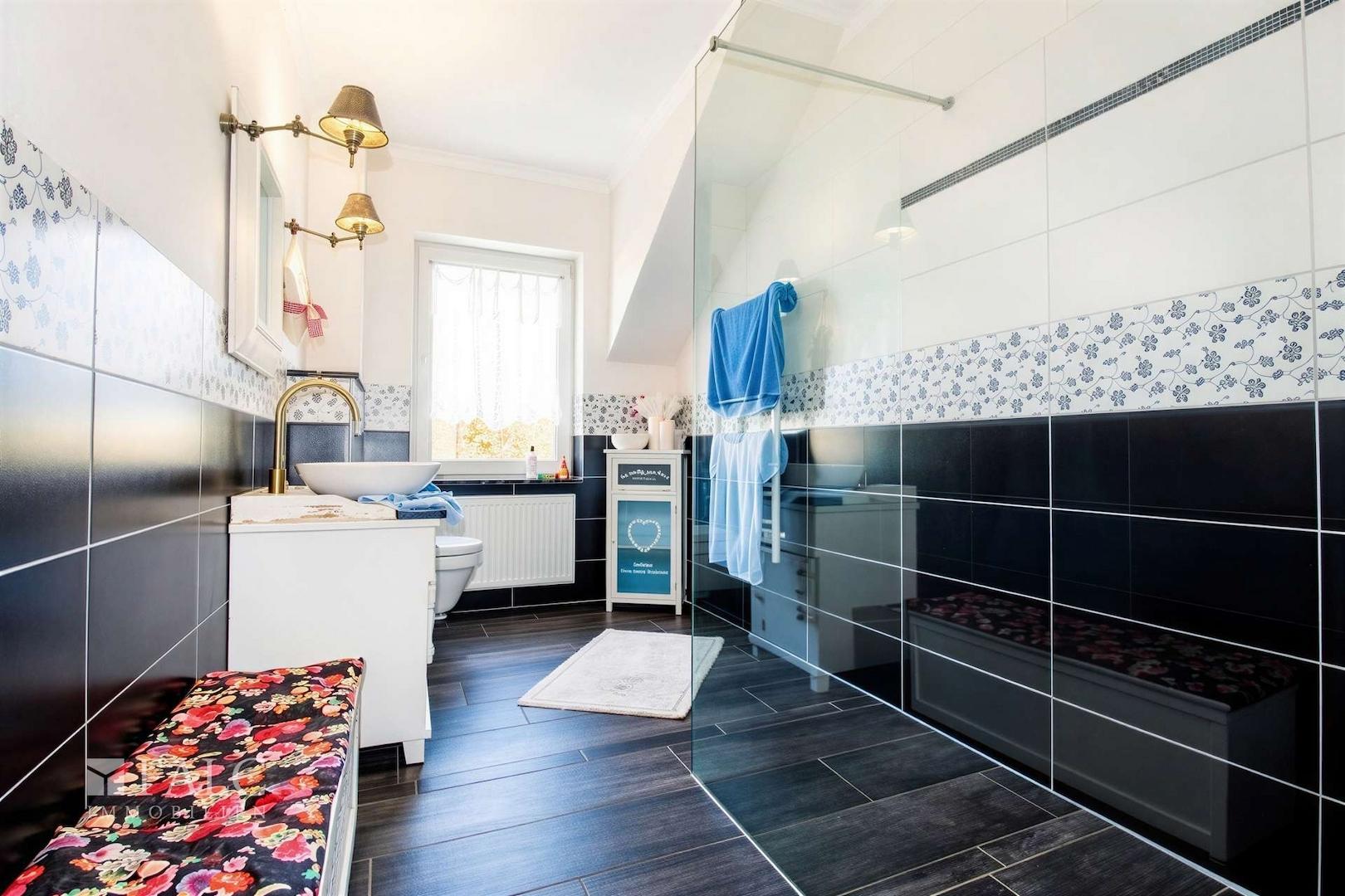 Badezimmer Dachgeschoss