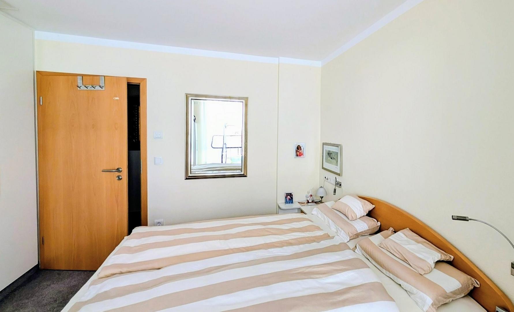 Schlafzimmer Doppelbett