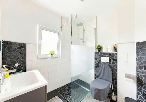 Badezimmer - 1 Obergeschoss