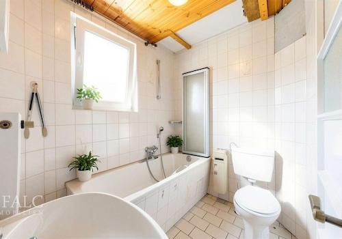 Badezimmer - Kellergeschoss