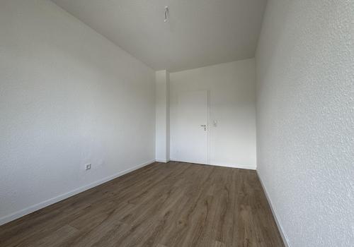 Raum 3 Blick zur Tür