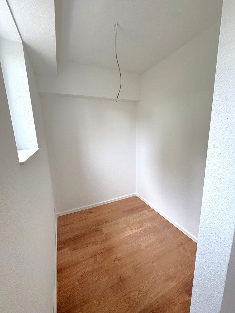 Schlafniesche oder kleiner Büroraum