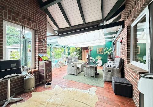 Blick zur Sommerterrasse