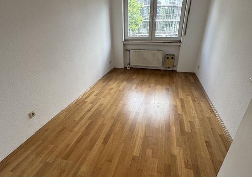 Arbeitszimmer
