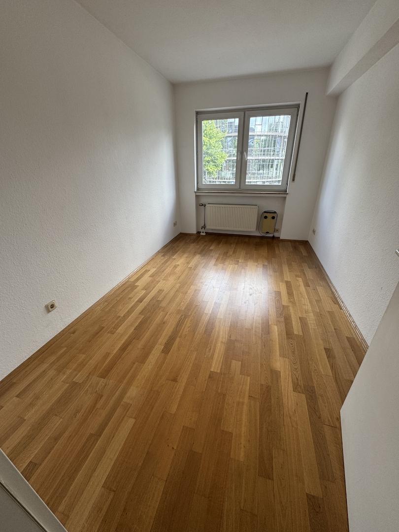 Arbeitszimmer