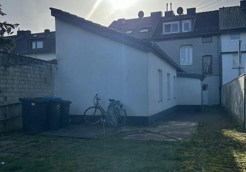 Hausrückseite