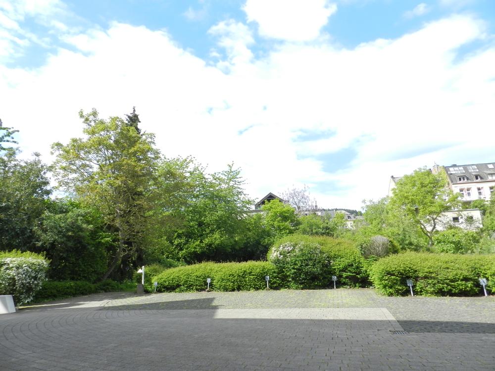 1 Außenstellplatz