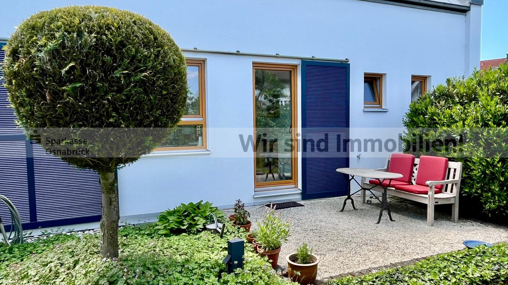 Terrasse mit Zugang zur Küche