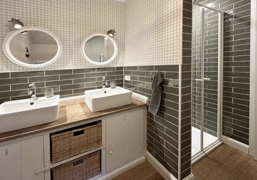 Badezimmer Kind / Gast 