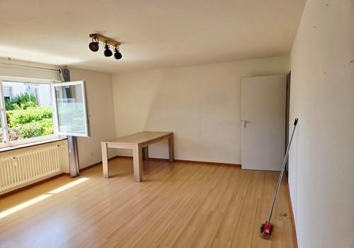 Wohnzimmer rechte Seite