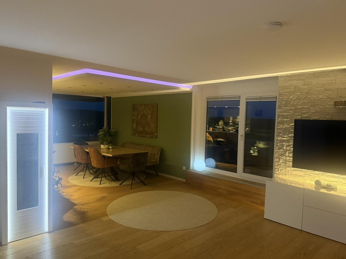 Penthouse bei Nacht
