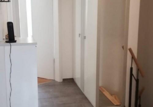 Flur mit Treppe