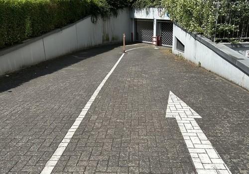 Eifahrt zur Tiefgarage