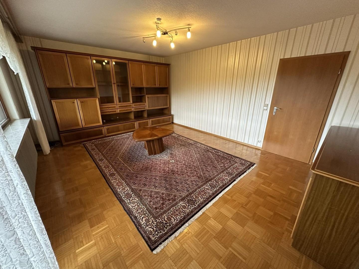 Wohnzimmer 1 (EG)