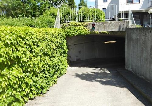 Einfahrt zur Tiefgarage