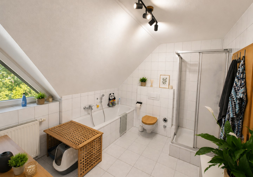 großes Badezimmer