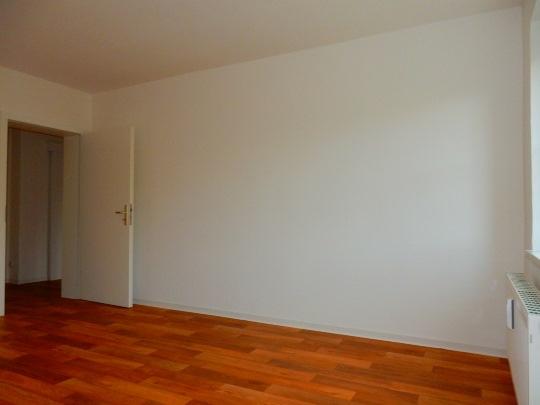 Schlafzimmmer - Platz für Kleiderschrank
