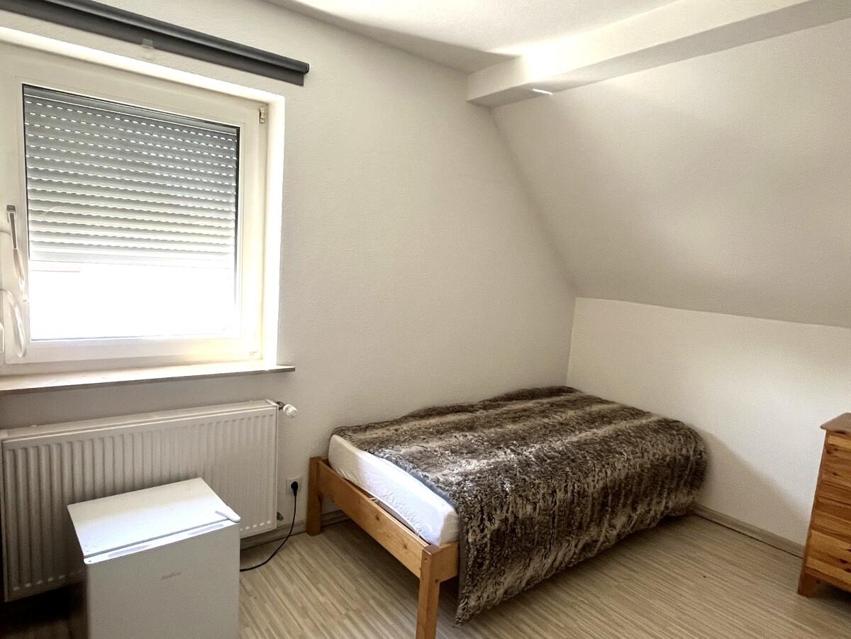 Schlafzimmer 2 OG